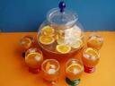 Drink gelado com Kombucha e laranja